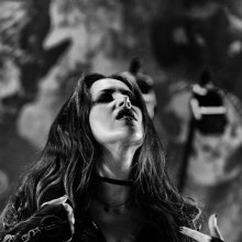 20251010-03-arch_enemy-neumann-08