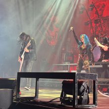 20251010-03-arch_enemy-neumann-16