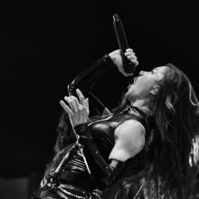 20260814-04-arch_enemy-neumann-06