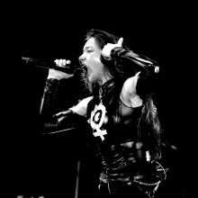 20260814-04-arch_enemy-neumann-08