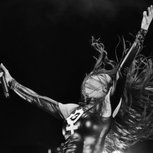 20260814-04-arch_enemy-neumann-10
